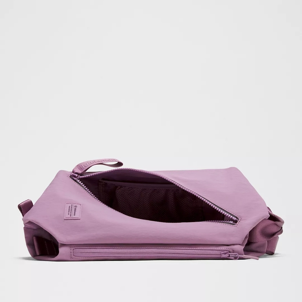 *NWT* LULULEMON Fast Track Bag 2.0 9L In Lavender Lux - Picture 9 of 12